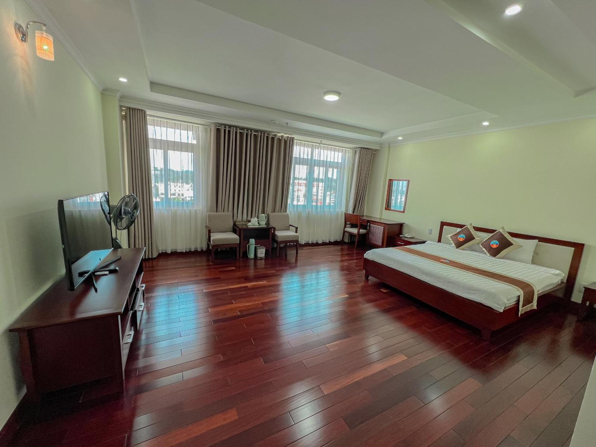 Khach San Doan 198 Da Lat Hotel Khu Chi Lang ภายนอก รูปภาพ