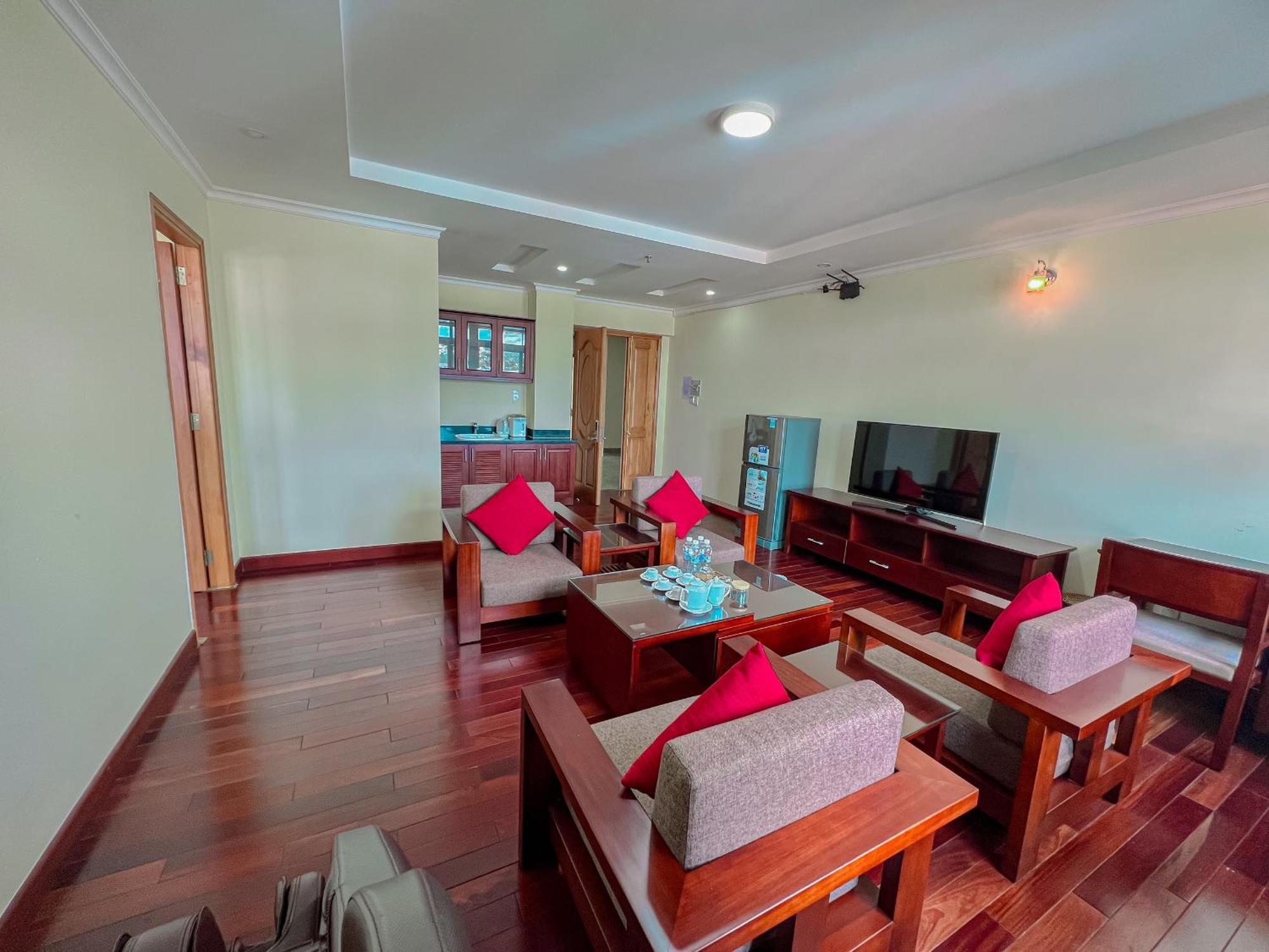Khach San Doan 198 Da Lat Hotel Khu Chi Lang ภายนอก รูปภาพ